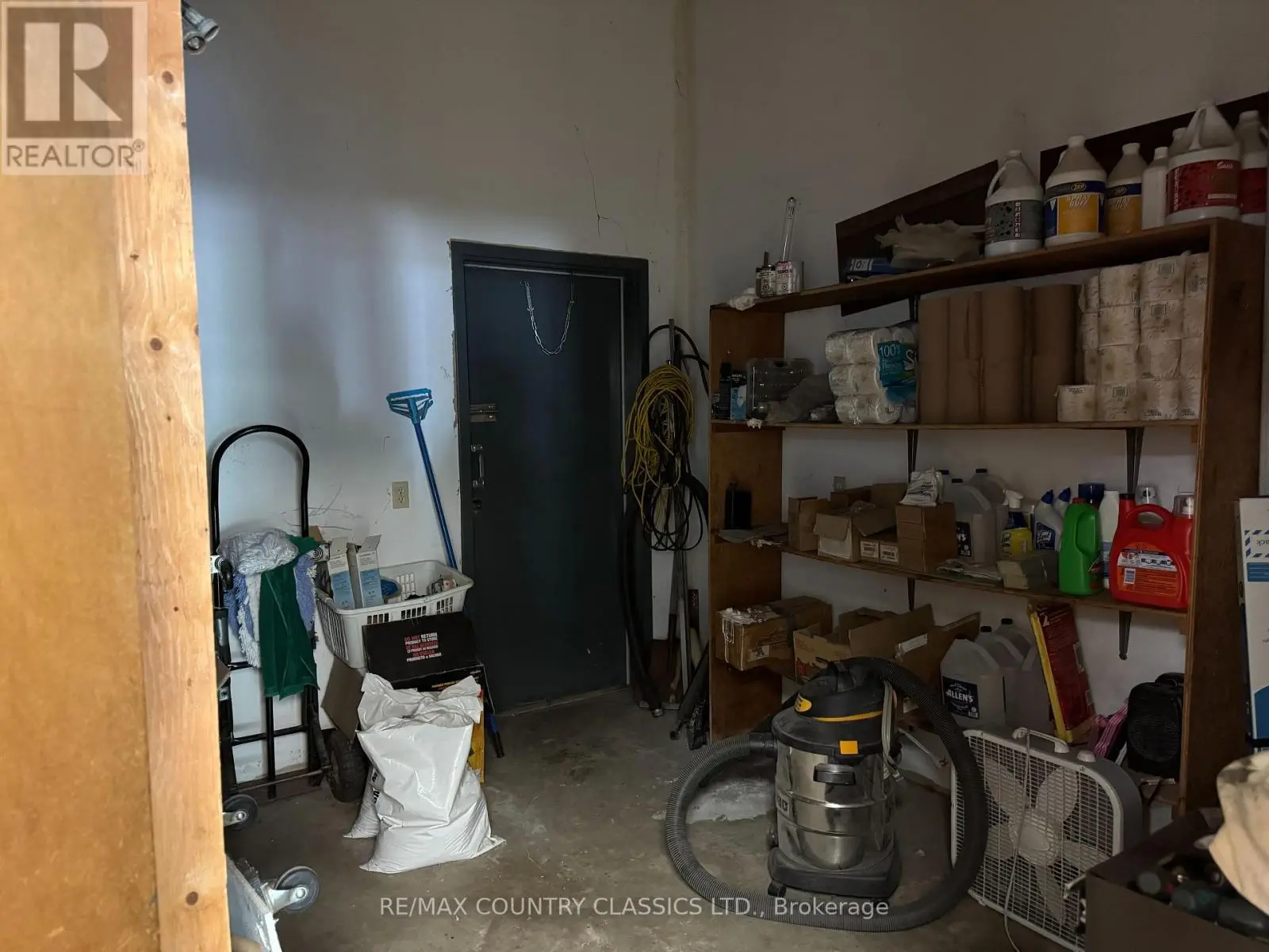 211 Hastings Street N, Bancroft, Ontario  K0L 1C0 - Photo 3 - X12208922