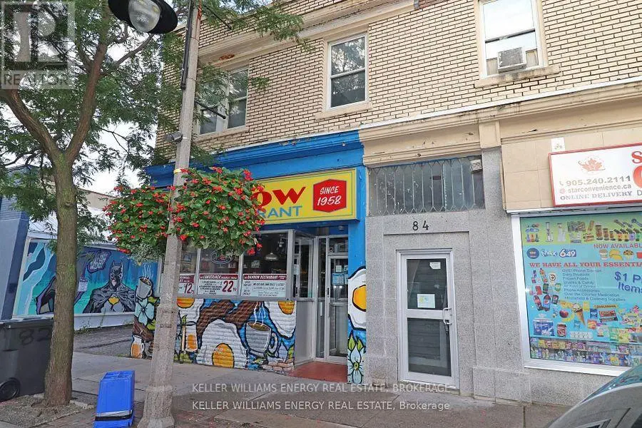 2 - 84 Simcoe Street N, Oshawa, Ontario  L1G 4S2 - Photo 1 - E12209688