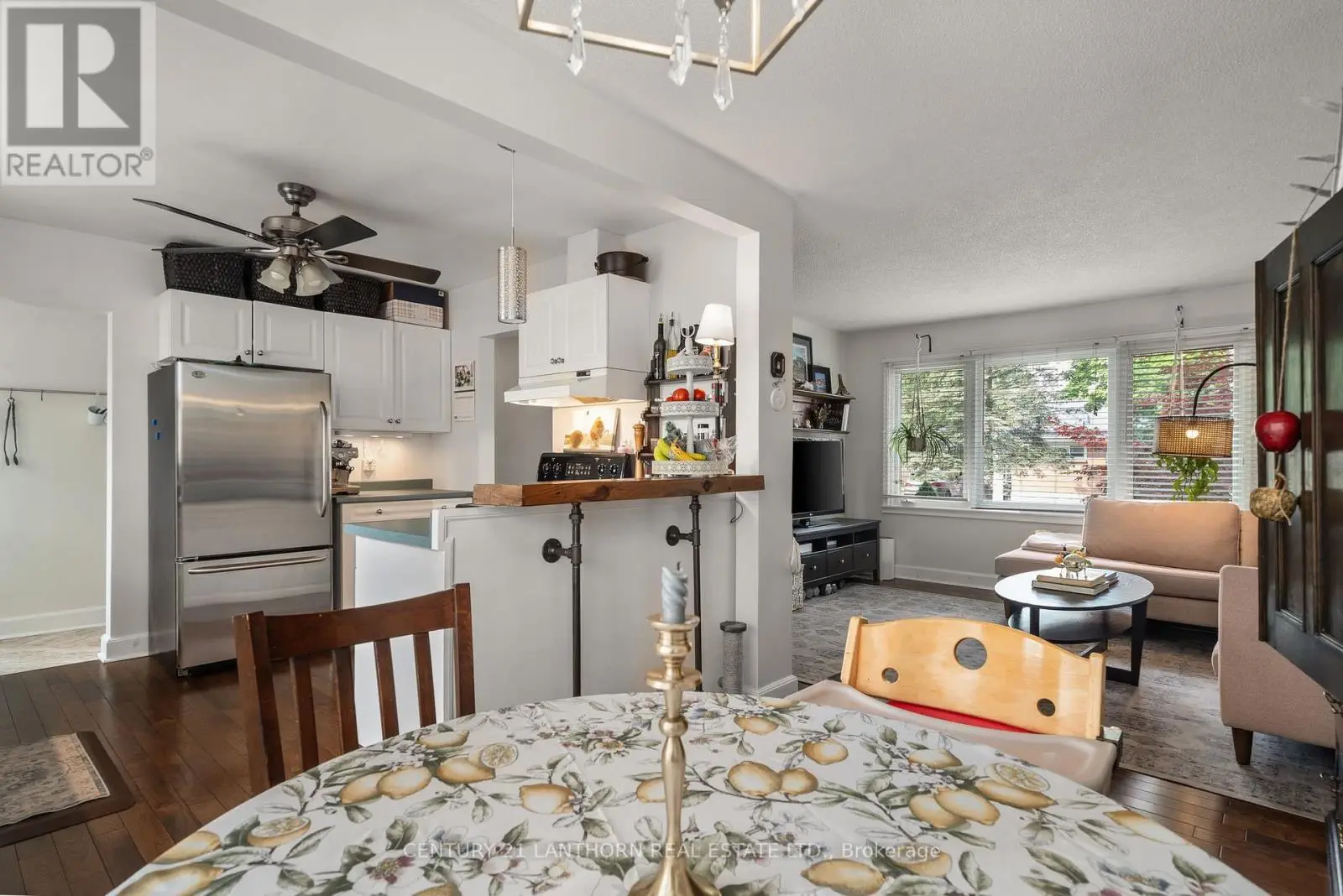 19 Woodland Acres, Belleville, Ontario  K8N 4K2 - Photo 3 - X12209691