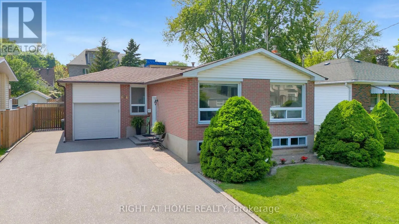 696 Victory Drive, Pickering, Ontario  L1W 2S2 - Photo 1 - E12210414