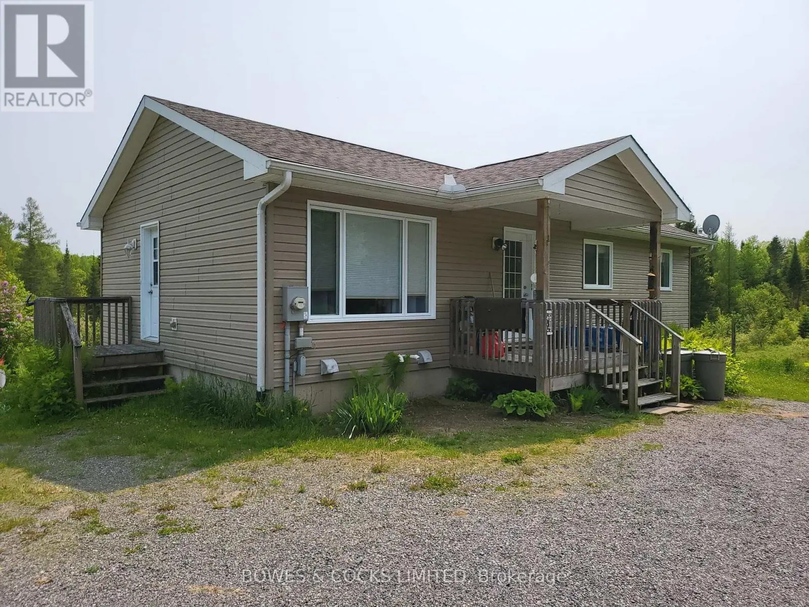 447 Frantz Road, Hastings Highlands, Ontario  K0L 2S0 - Photo 3 - X12208891