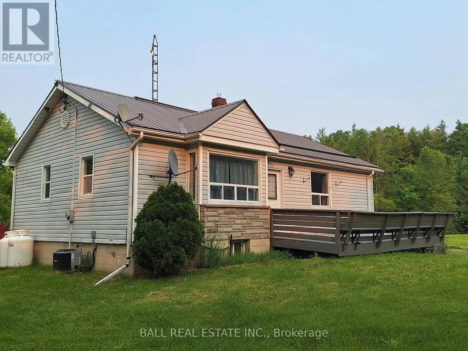 87 Blairton Road, Havelock-Belmont-Methuen, Ontario  K0L 1Z0 - Photo 2 - X12210578