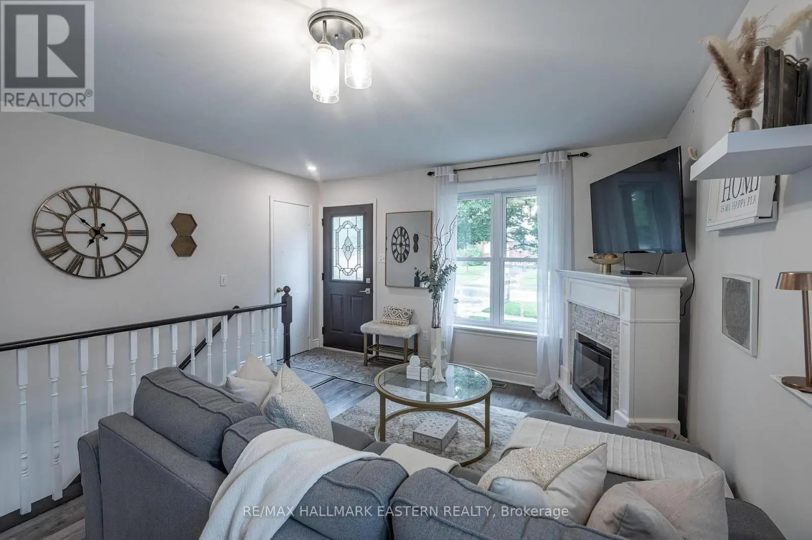 297 Towerhill Road, Peterborough North, Ontario  K9H 7N1 - Photo 2 - X12210628