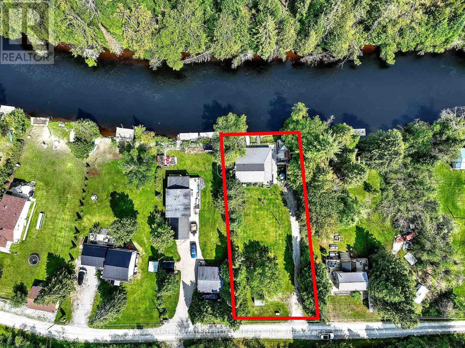 82 Kozy Kove Road, Kawartha Lakes, Ontario  K0M 1C0 - Photo 3 - X12211053