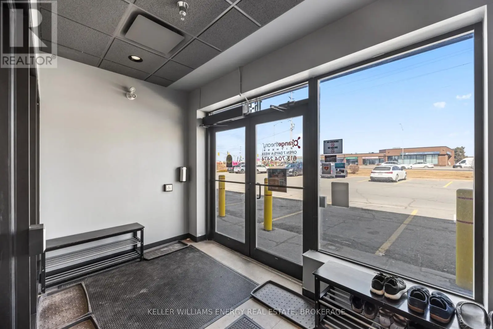 6b - 500 Gardiners Road, Kingston, Ontario  K7M 7W8 - Photo 3 - X12211088
