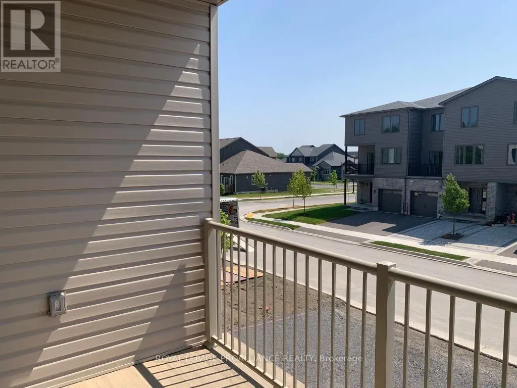 65 Evans Street, Prince Edward County, Ontario  K0K 2T0 - Photo 3 - X12211199