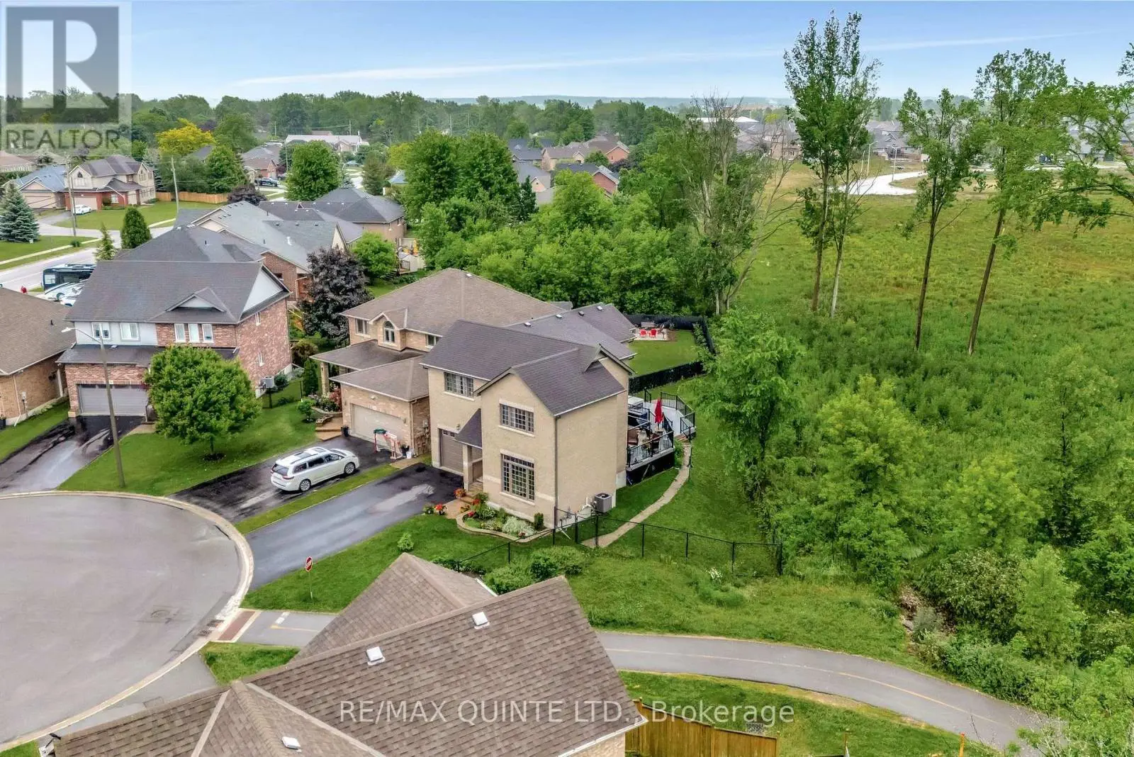 10 Meagher Place, Belleville, Ontario  K8P 0C1 - Photo 2 - X12211700