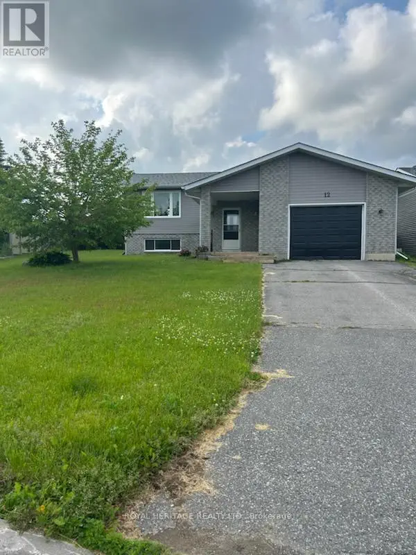 12 Juniper Court, Kawartha Lakes, Ontario  K0M 1A0 - Photo 1 - X12211893