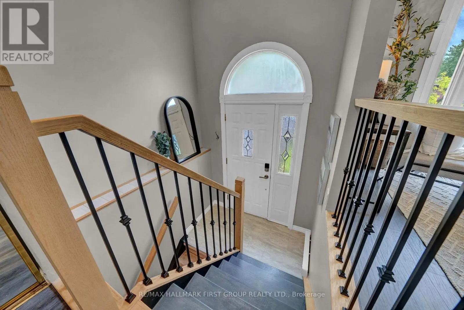 747 Cricklewood Drive, Oshawa, Ontario  L1K 1R5 - Photo 3 - E12212415