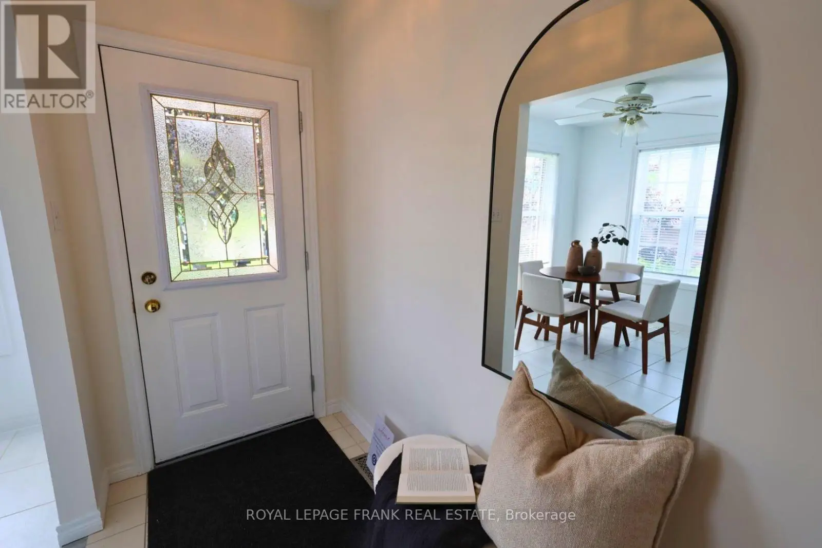 1606 Ramblewood Drive, Peterborough West, Ontario  K9K 2C5 - Photo 3 - X12212536
