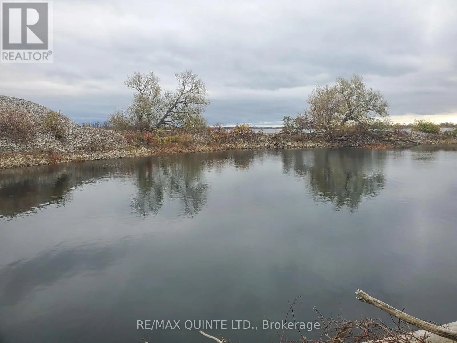 40 Fisherman's Cove Lane, Frontenac Islands, Ontario  K0H 2Y0 - Photo 2 - X12212675