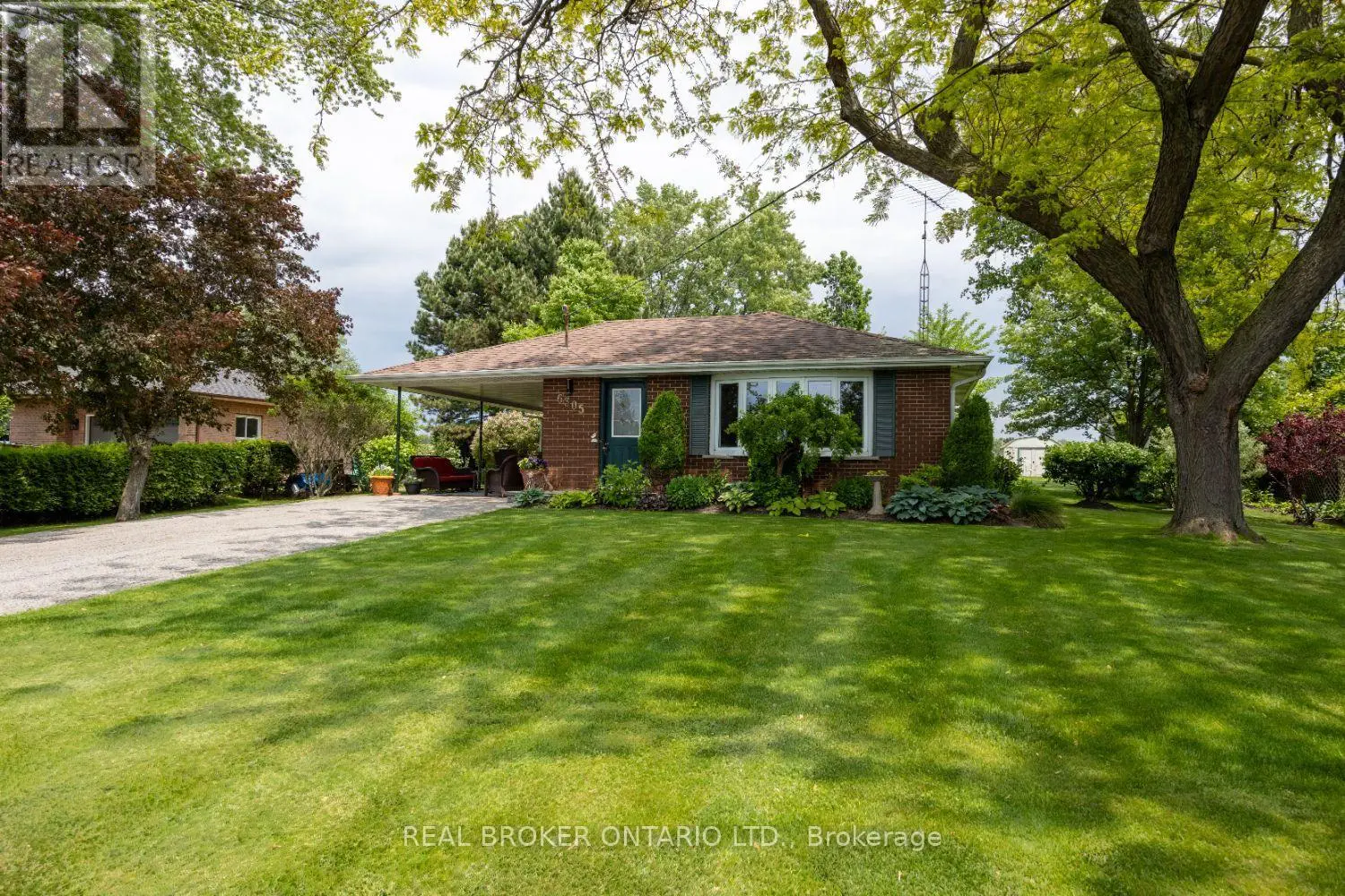6305 Leskard Road, Clarington, Ontario  L0B 1M0 - Photo 1 - E12212976