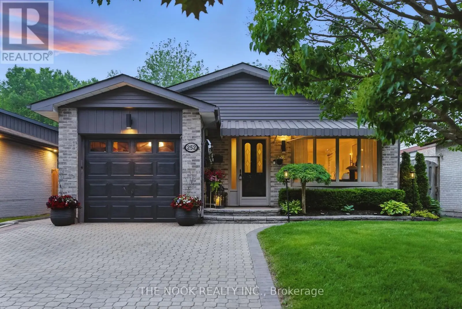 252 Limerick Street, Oshawa, Ontario  L1J 6K9 - Photo 1 - E12212991
