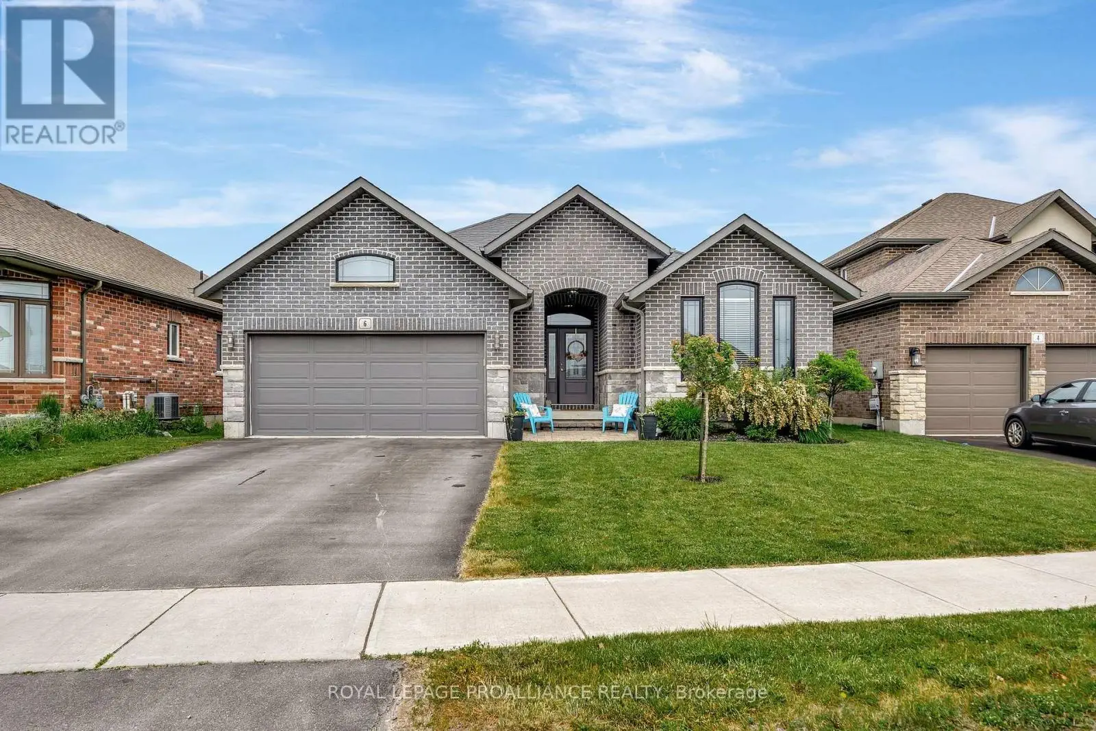 6 Kempton Avenue, Belleville, Ontario  K8N 0E9 - Photo 1 - X12213153