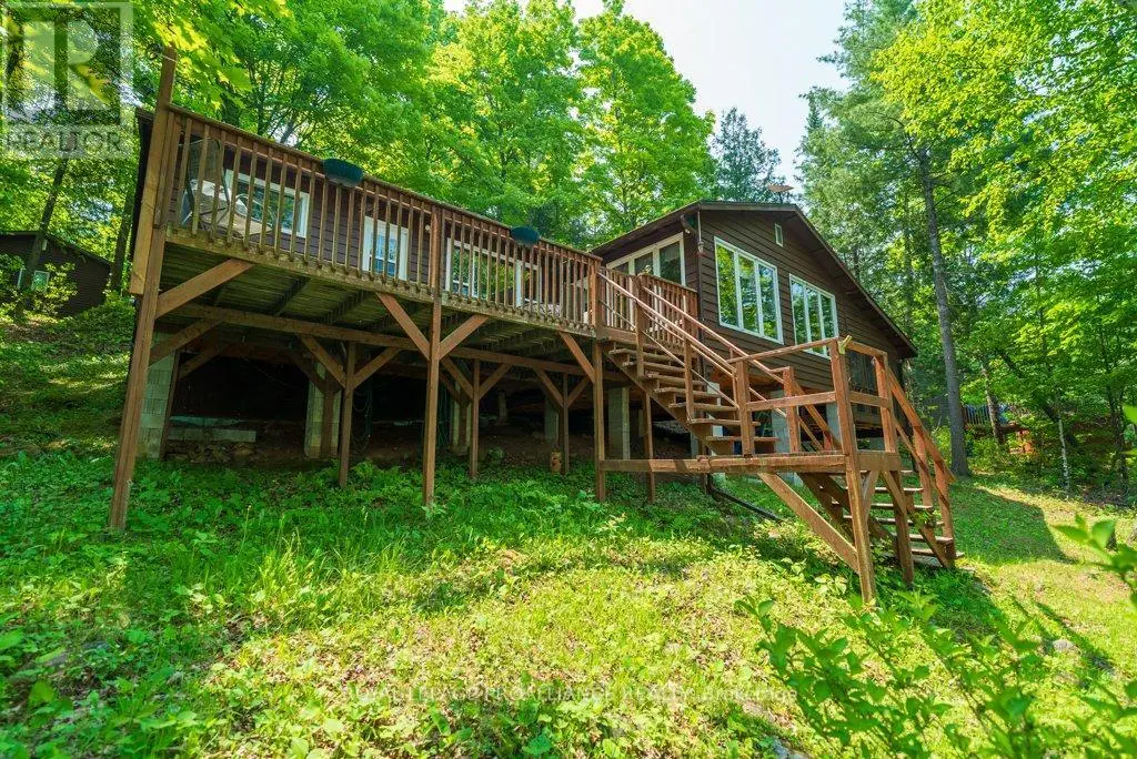 1045 Wheatley Lane, Frontenac, Ontario  K0H 1K0 - Photo 2 - X12101462