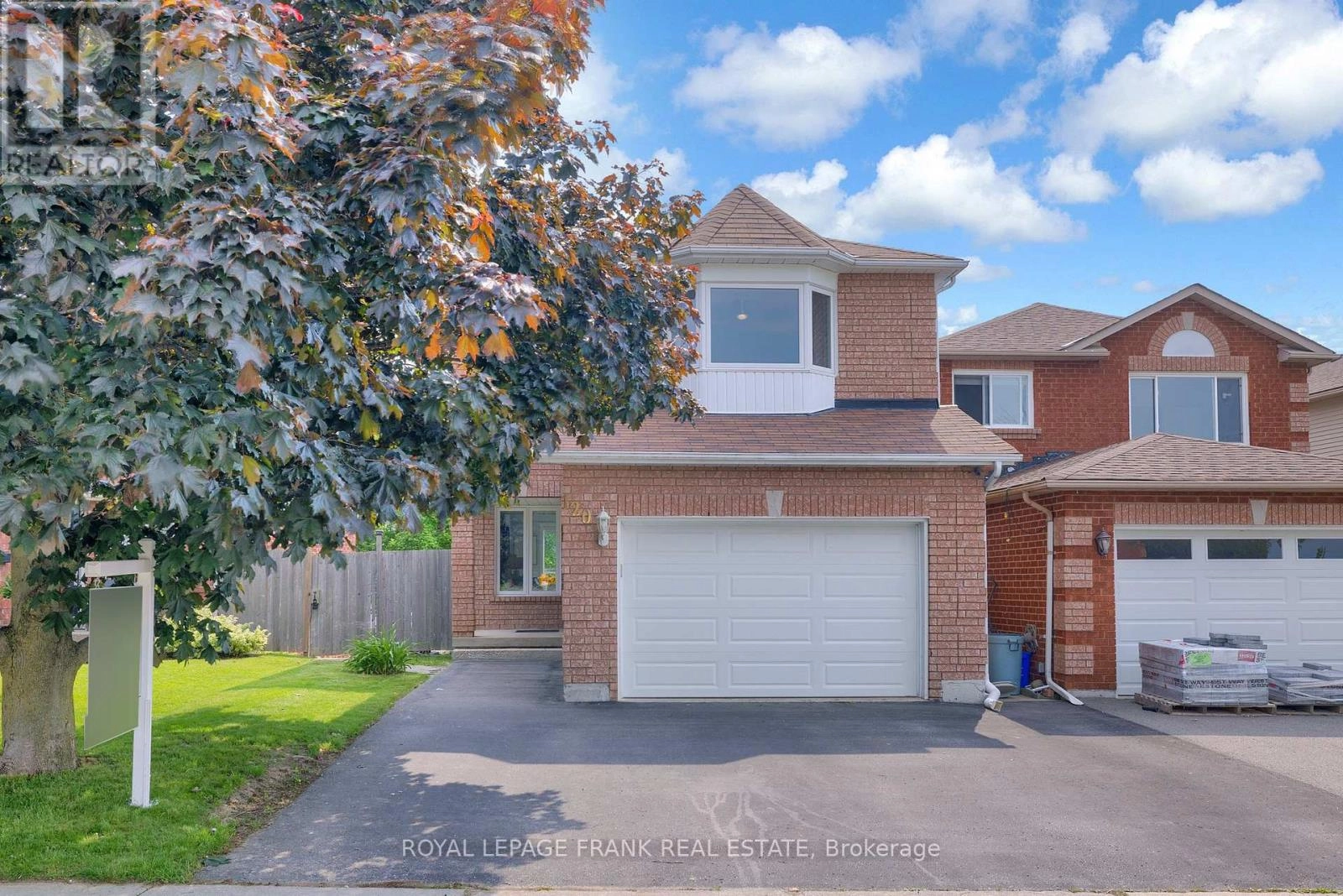 120 Bonnycastle Drive, Clarington, Ontario  L1C 4W7 - Photo 1 - E12214941