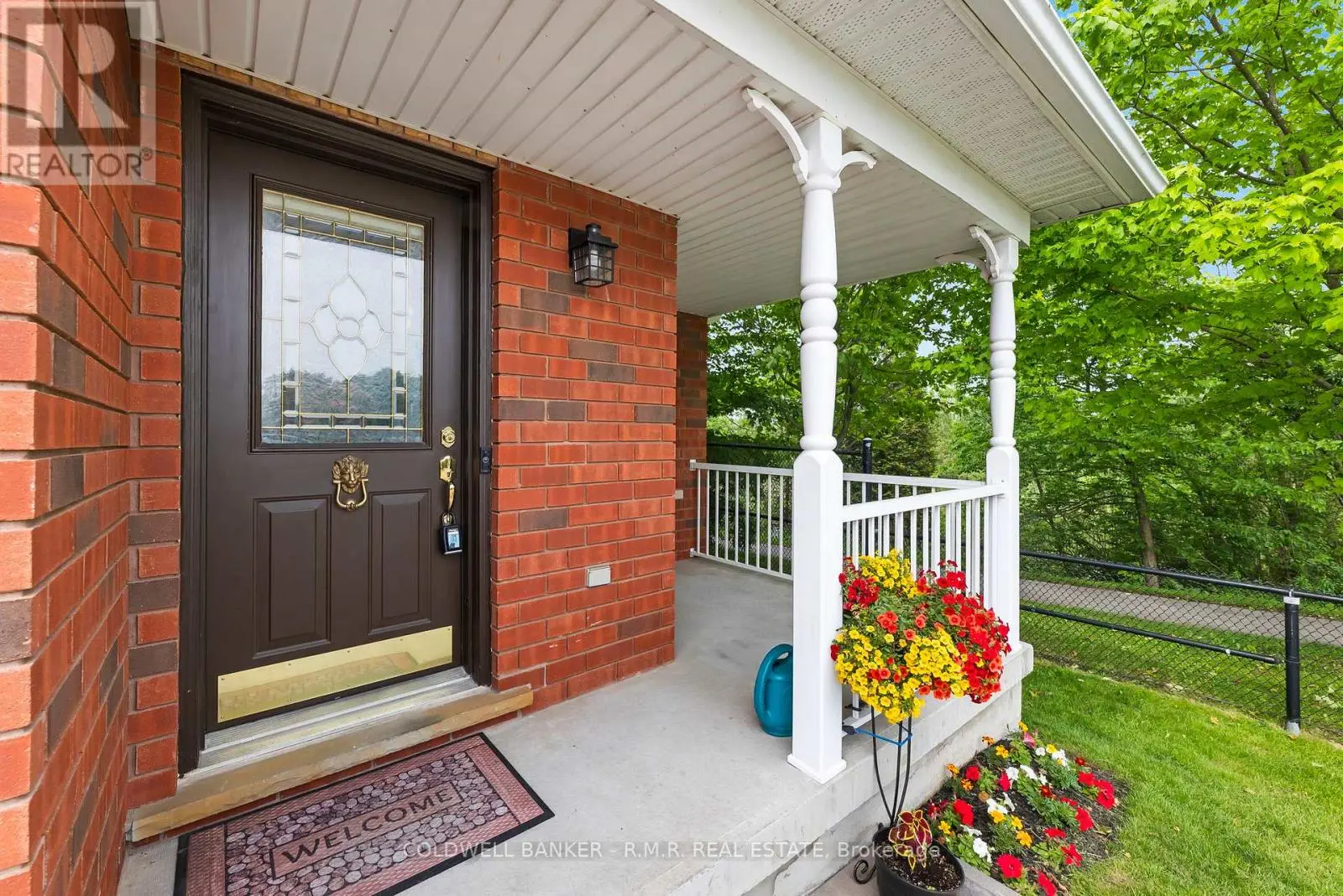 42 Ipswich Place, Whitby, Ontario  L1M 2K1 - Photo 3 - E12215168