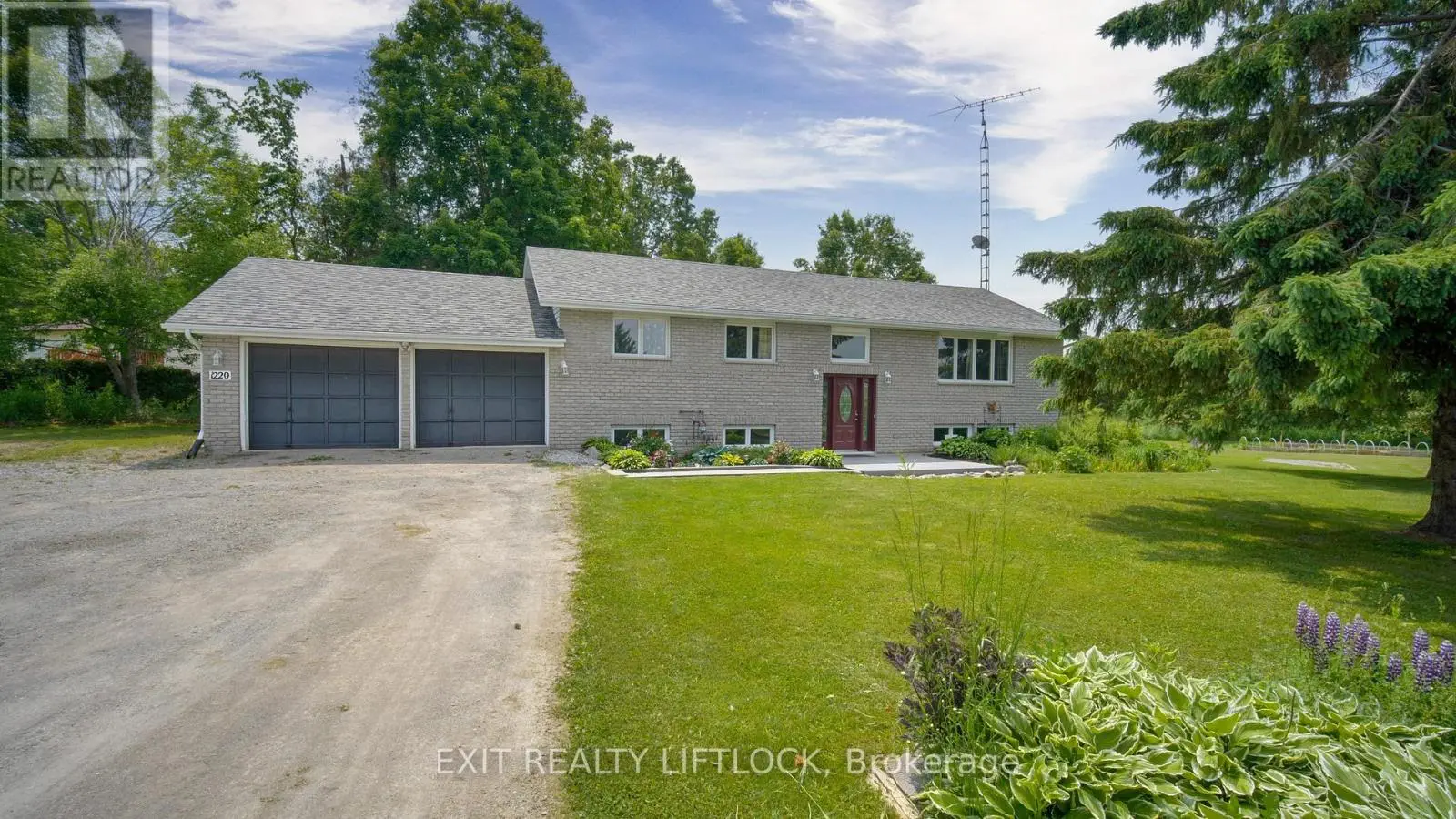 1220 Tara Road, Selwyn, Ontario  K0L 1T0 - Photo 1 - X12215245