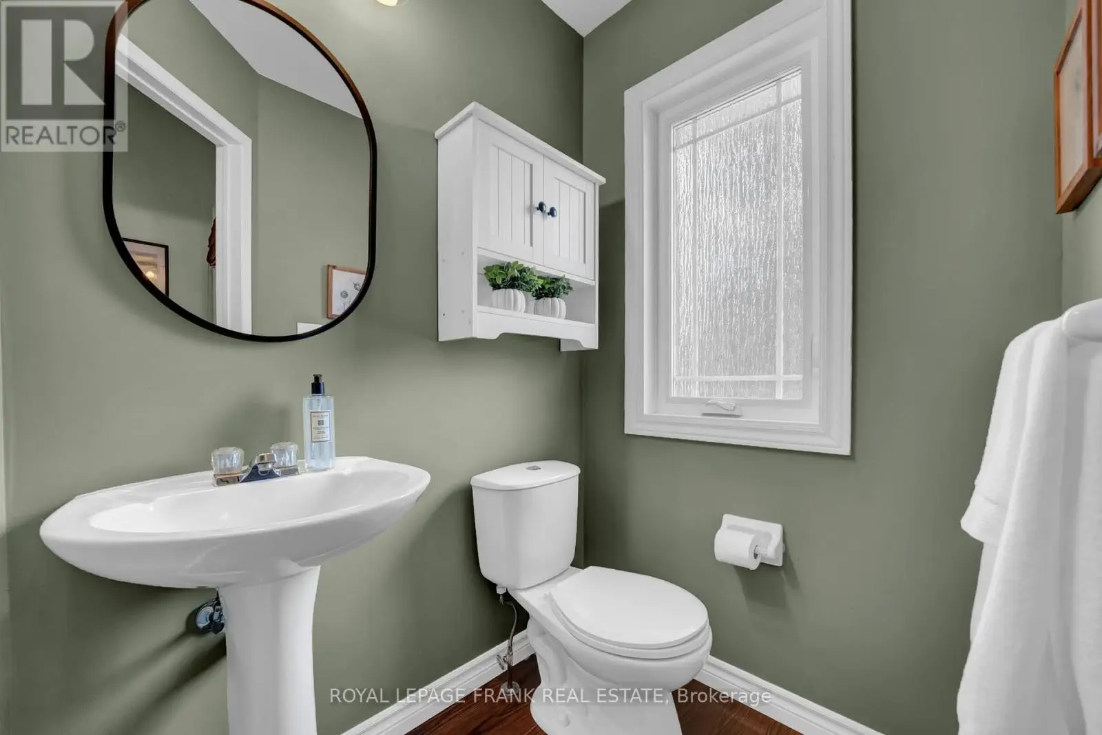133 Trewin Lane, Clarington, Ontario  L1C 4X3 - Photo 3 - E12215550