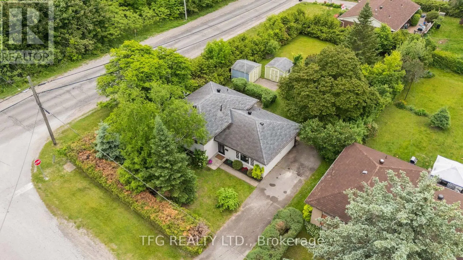 1005 Everton Road, Midland, Ontario  L4R 5H7 - Photo 3 - S12215561