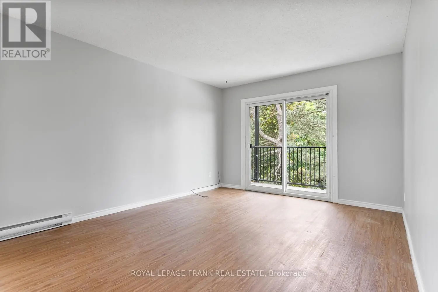 302 - 80 Grier Street, Belleville, Ontario  K8P 3A3 - Photo 2 - X12215492