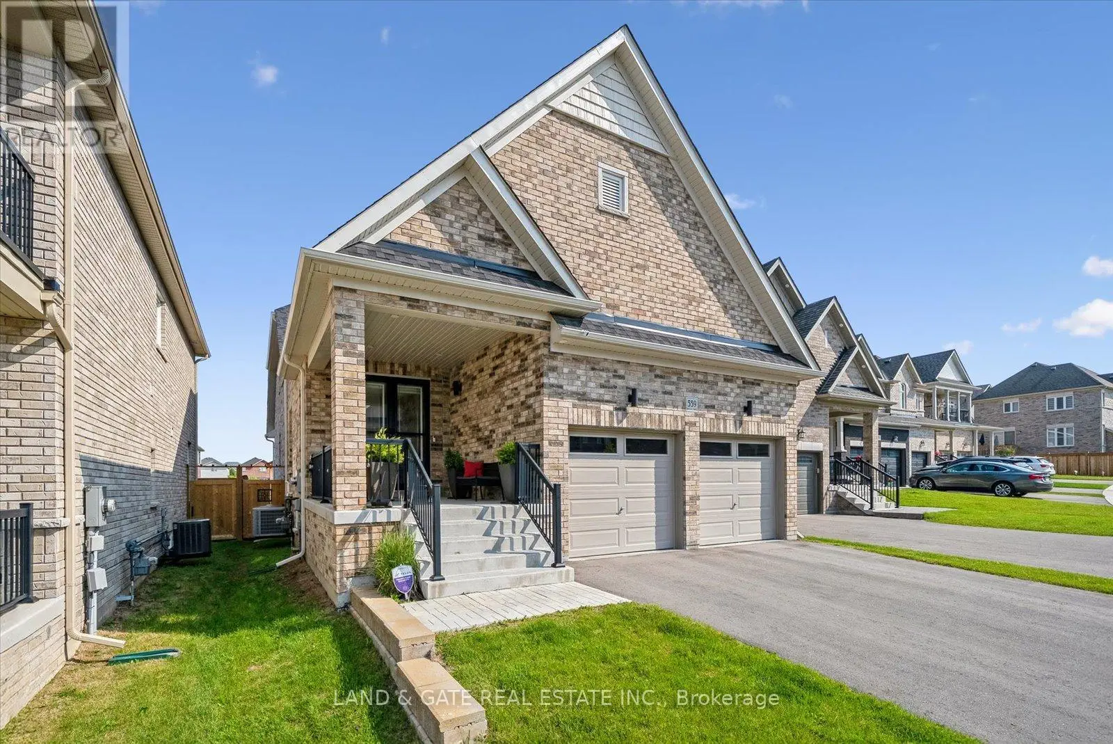 559 Askew Court, Oshawa, Ontario  L1H 0M3 - Photo 2 - E12215677