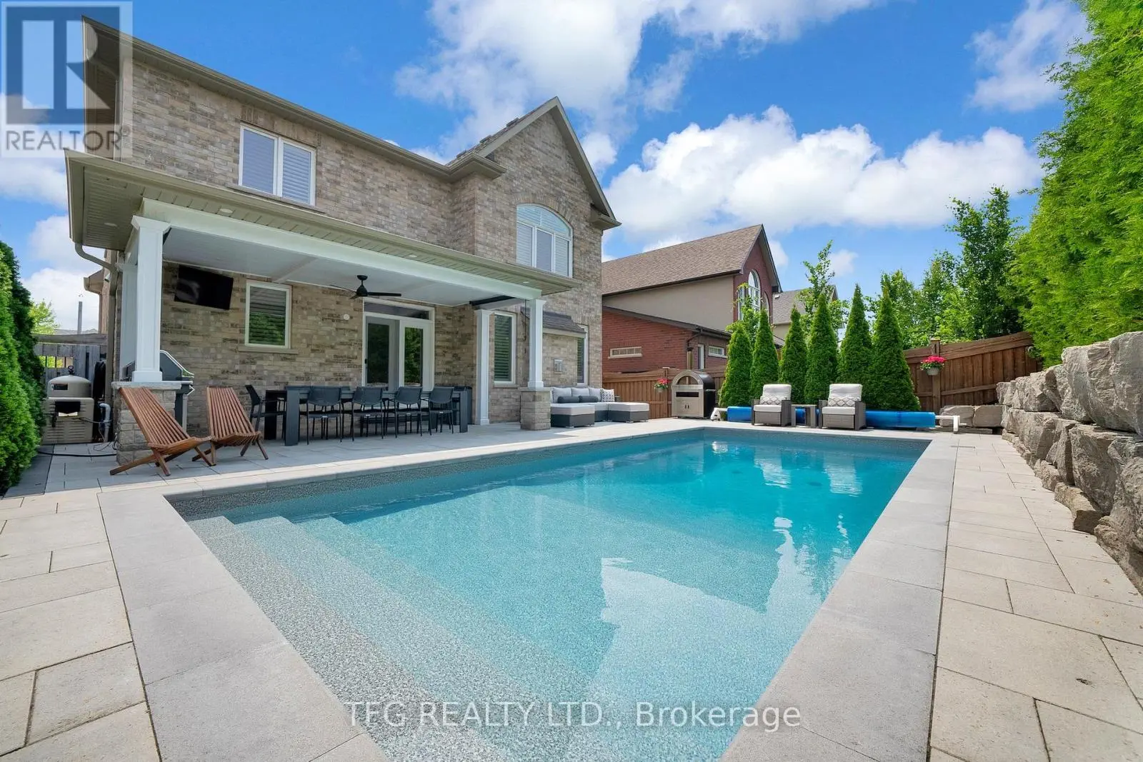 944 Grand Ridge Avenue, Oshawa, Ontario  L1K 3B4 - Photo 2 - E12215842