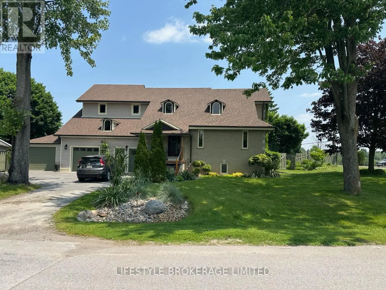 5 First Street, Scugog, Ontario  L0B 1E0 - Photo 1 - E12216208