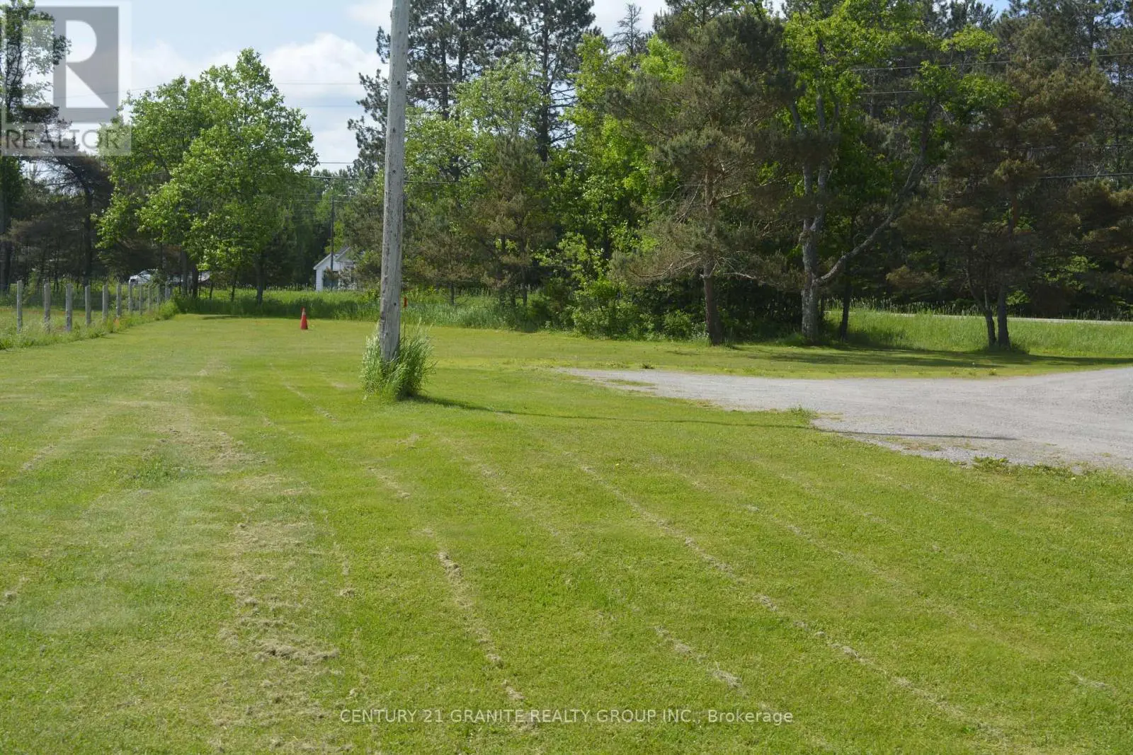671 Hastings Street N, Bancroft, Ontario  K0L 1C0 - Photo 2 - X12216604