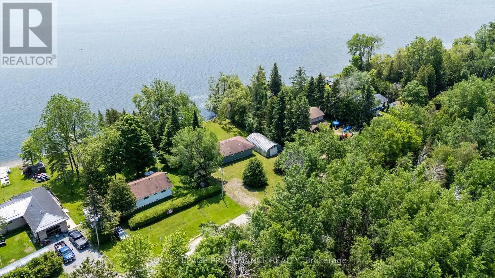 70 Beach Road, Kawartha Lakes, Ontario  K0M 2C0 - Photo 3 - X12218260