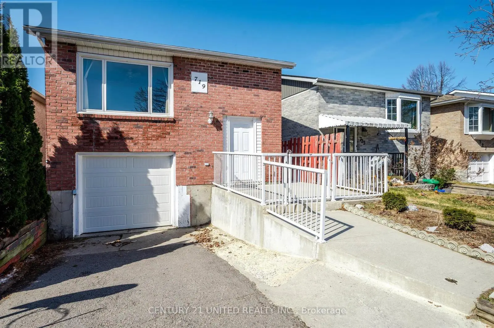 719 Mountain Ash Road, Peterborough South, Ontario  K9J 8K1 - Photo 3 - X12218265