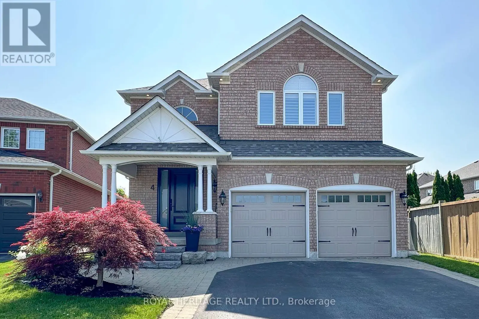 4 Myles Court, Whitby, Ontario  L1R 3B6 - Photo 1 - E12218298