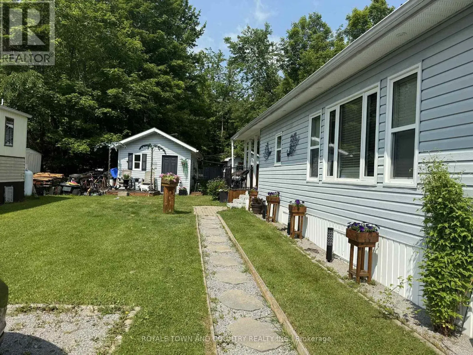 315 - 1802 County Road 121, Kawartha Lakes, Ontario  K0M 1N0 - Photo 3 - X12218465