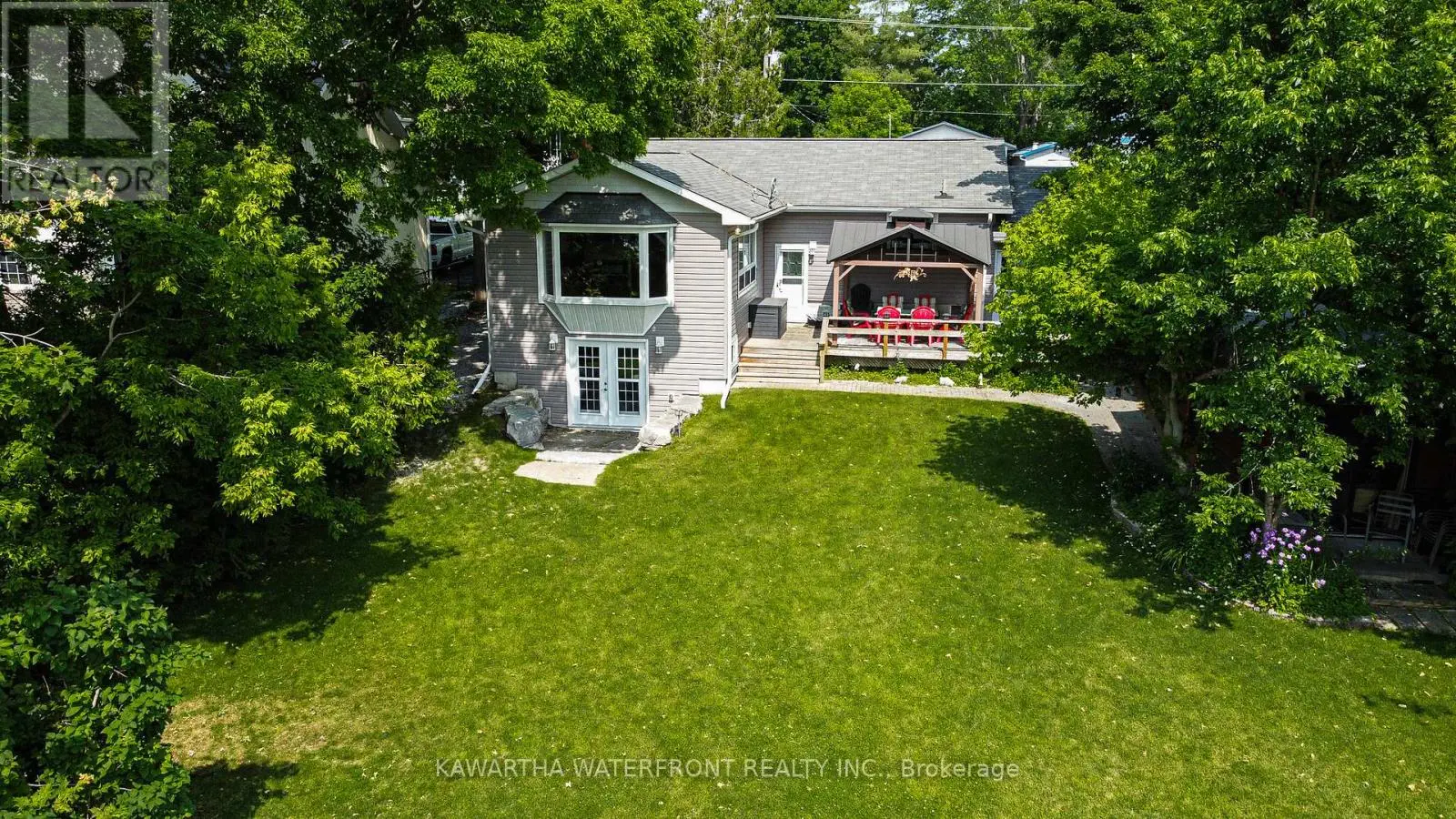 47 North Water Street, Kawartha Lakes, Ontario  K0M 1K0 - Photo 1 - X12130874