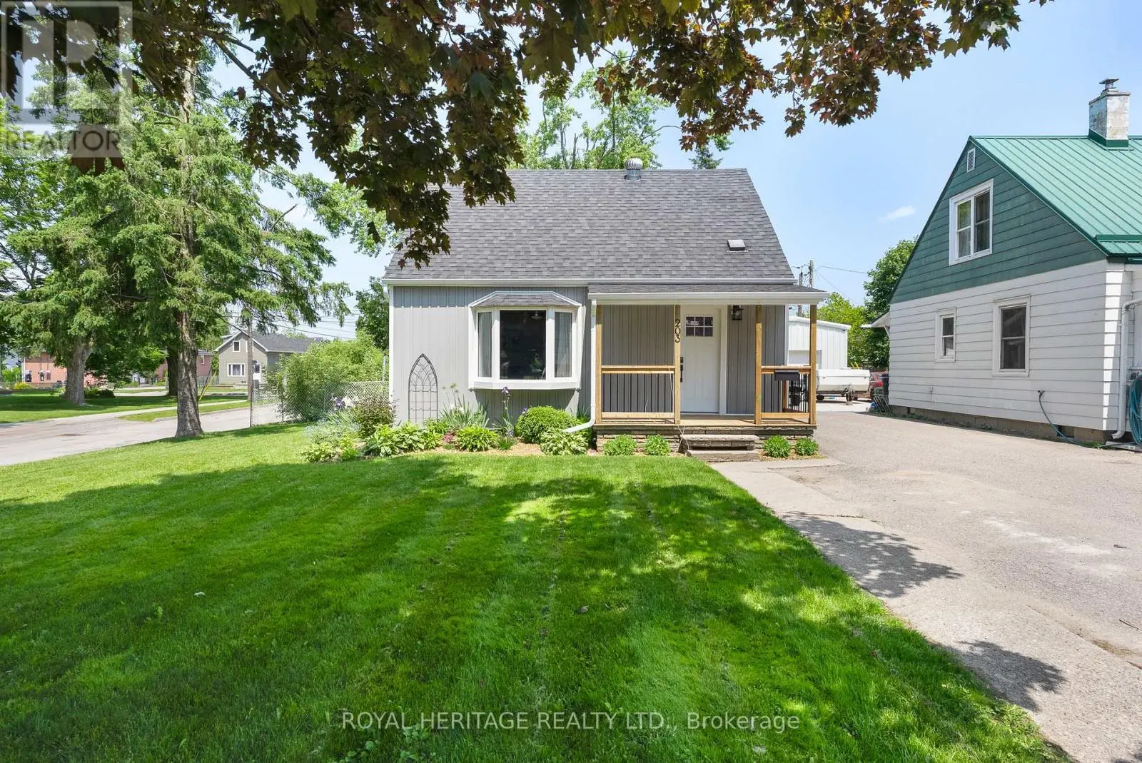 203 Princess Elizabeth Crescent, Kawartha Lakes, Ontario  K9V 1P2 - Photo 1 - X12218549
