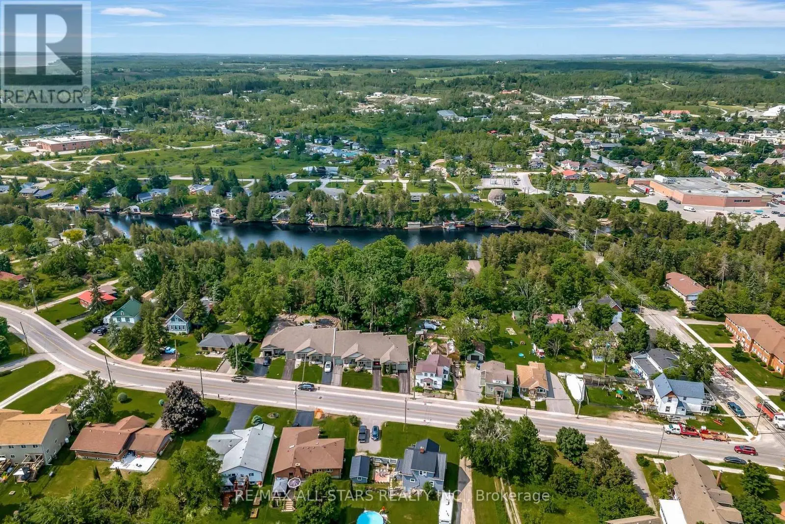 84a Francis Street E, Kawartha Lakes, Ontario  K0M 1N0 - Photo 2 - X12218845