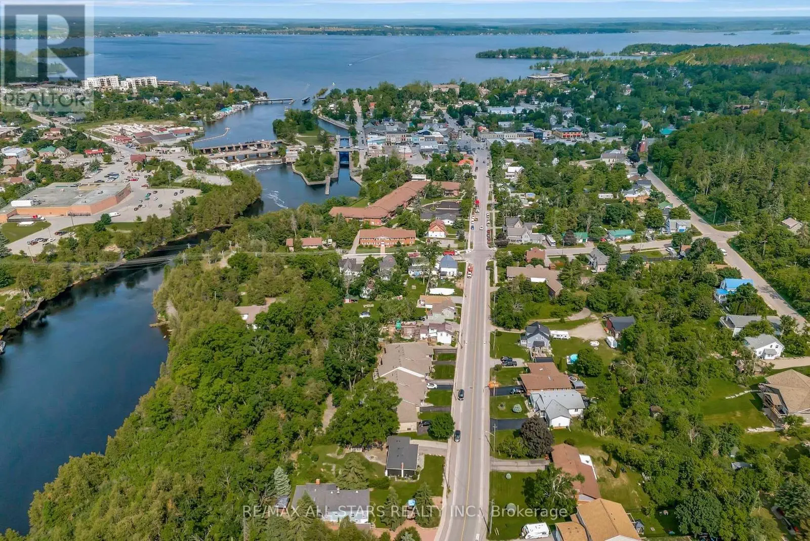 84a Francis Street E, Kawartha Lakes, Ontario  K0M 1N0 - Photo 3 - X12218845