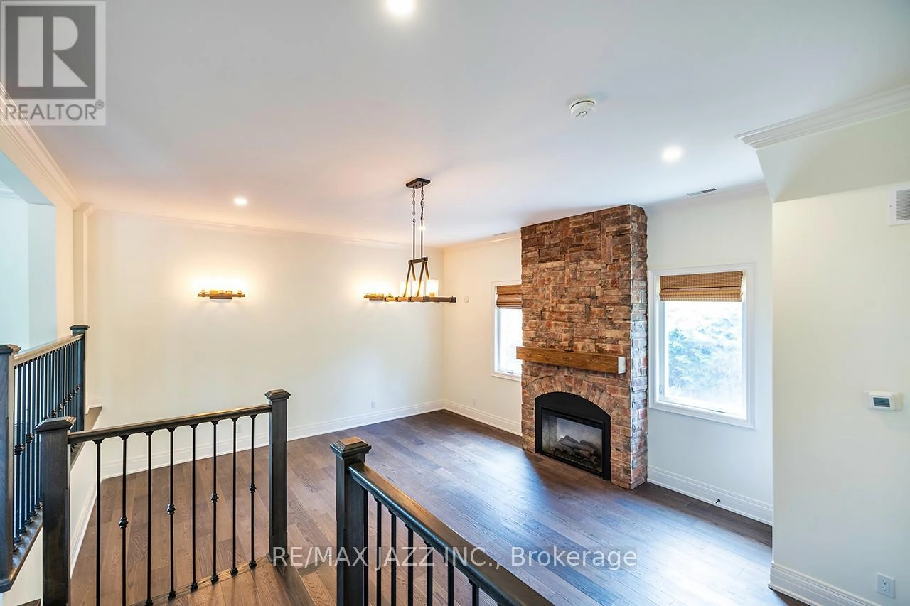 633 Pinewood Street, Oshawa, Ontario L1G 2S2 - Photo 10 - E12219027