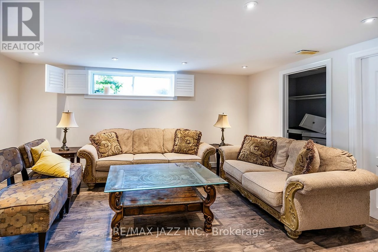 633 Pinewood Street, Oshawa, Ontario L1G 2S2 - Photo 30 - E12219027