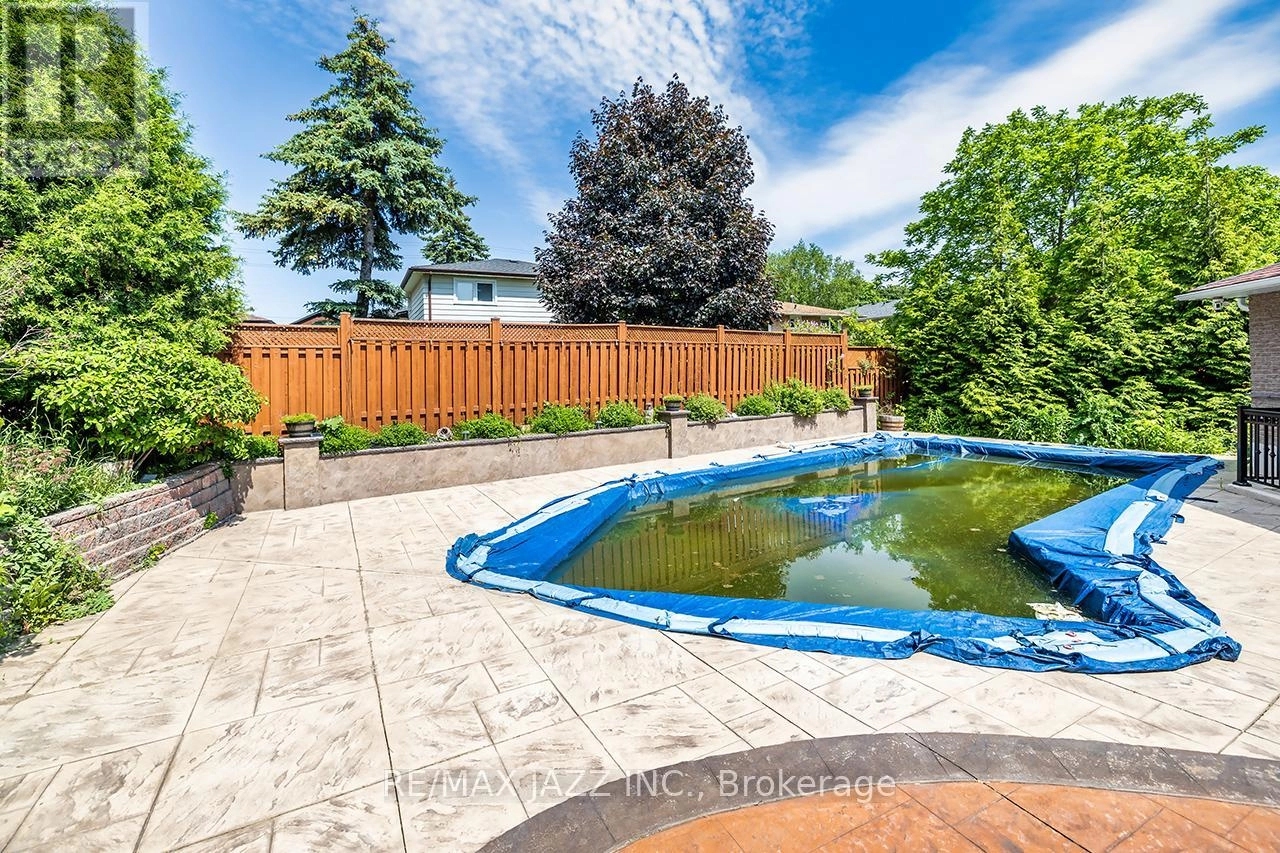 633 Pinewood Street, Oshawa, Ontario L1G 2S2 - Photo 36 - E12219027