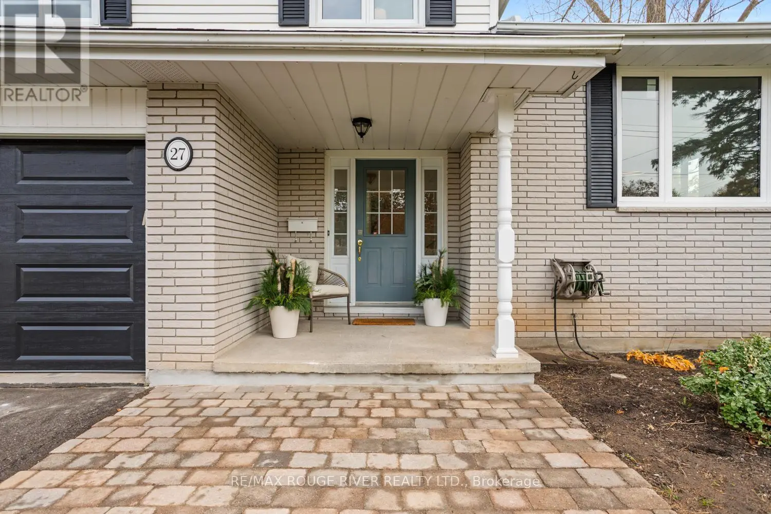 27 Keller Drive, Belleville, Ontario  K8P 4B3 - Photo 3 - X12219108