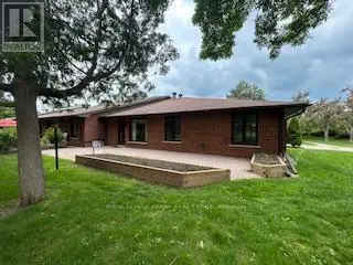 202 - 200 East Street S, Kawartha Lakes, Ontario  K0M 1A0 - Photo 2 - X12219119