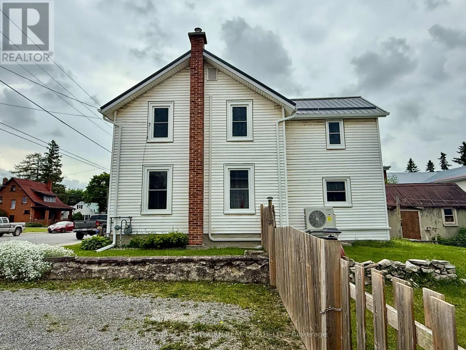 44 Metcalf Street, Tweed, Ontario  K0K 3J0 - Photo 3 - X12219367