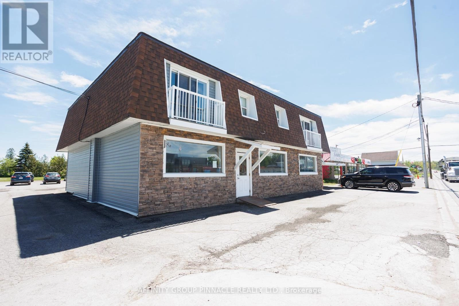 65 Lindsay Street, Kawartha Lakes, Ontario  K0M 1N0 - Photo 1 - X12162262