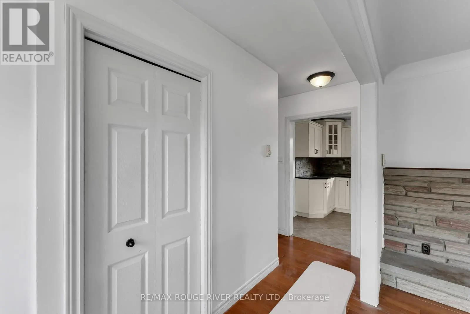 1261 Prince Charles Drive, Kingston, Ontario  K7M 5J9 - Photo 3 - X12219506