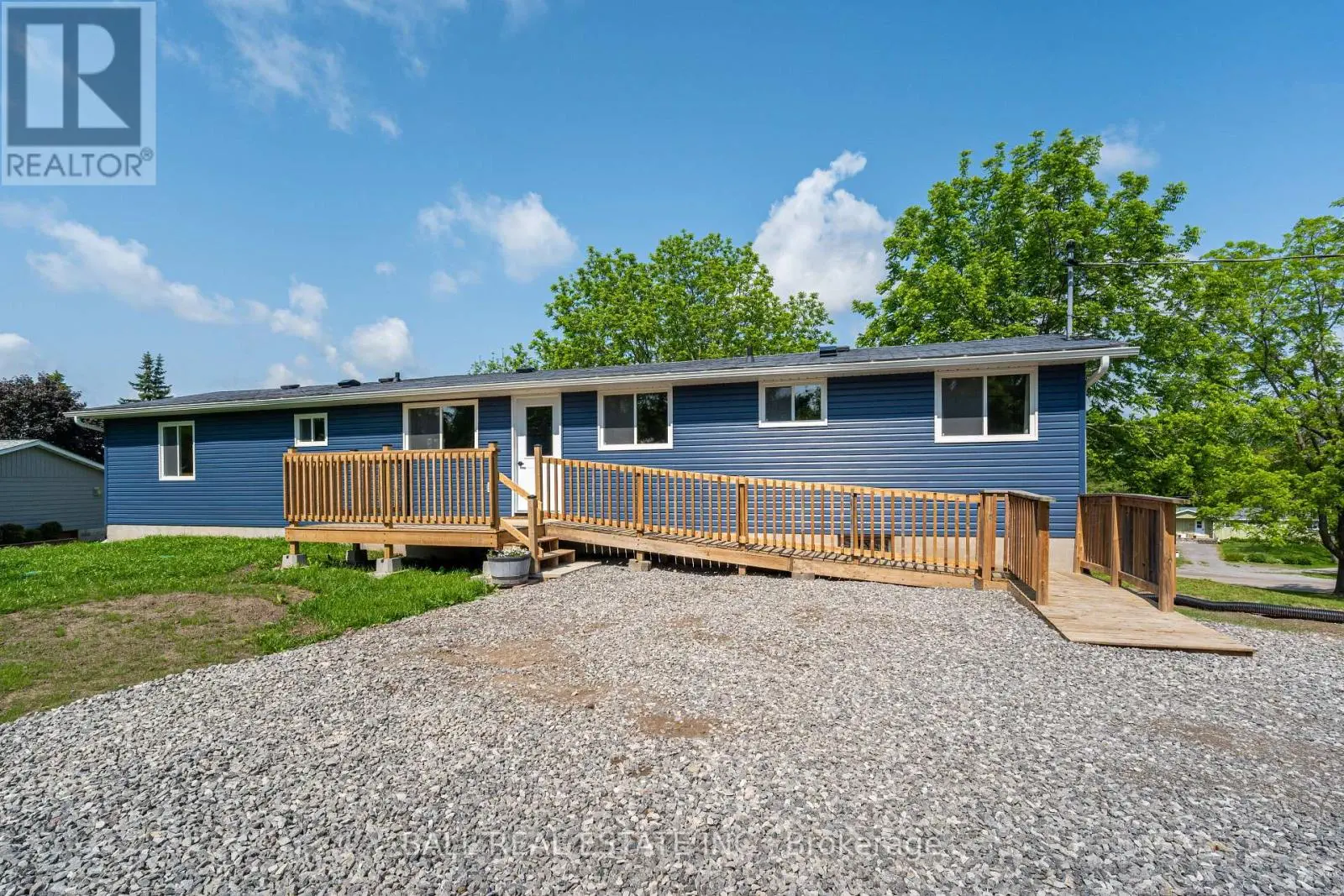 21 Sunset Drive, Curve Lake First Nation 35, Ontario  K0L 1J0 - Photo 1 - X12219646