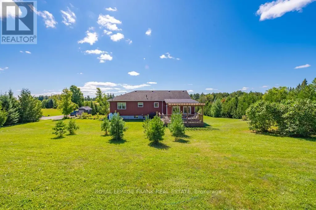406 Lakehurst Circle Road, Trent Lakes, Ontario  K0L 1J0 - Photo 3 - X12219525