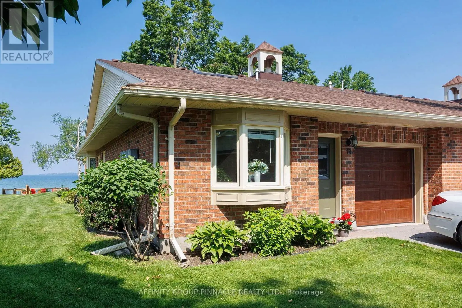 16 - B90 Parklawn Boulevard, Brock, Ontario  L0K 1A0 - Photo 1 - N12219983