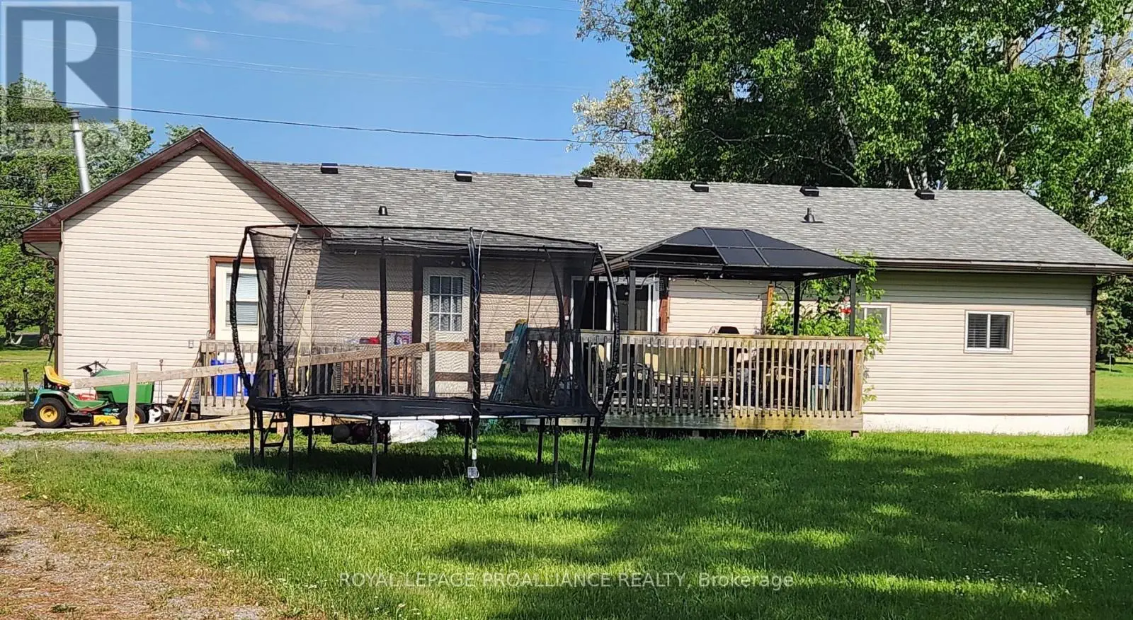 22208 Loyalist Parkway, Quinte West, Ontario  K0K 1L0 - Photo 2 - X12220114