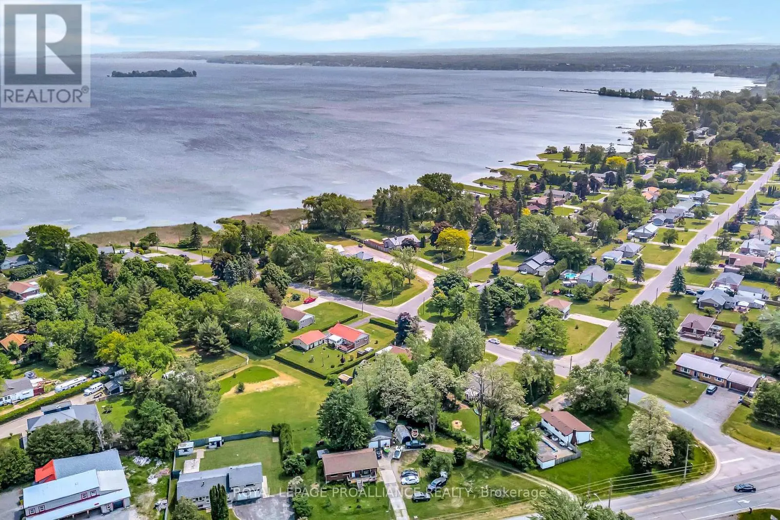 6 Bayside Drive, Quinte West, Ontario  K0K 1L0 - Photo 2 - X12220538
